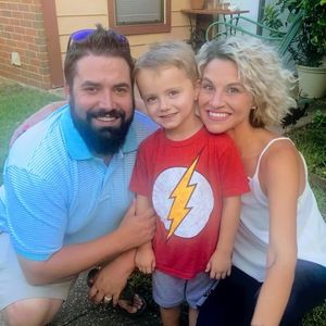 Meet your Posher, Leslie